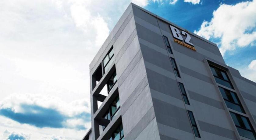 B2 South Pattaya Premier Hotel Экстерьер фото