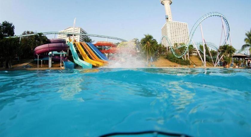 B2 South Pattaya Premier Hotel Экстерьер фото